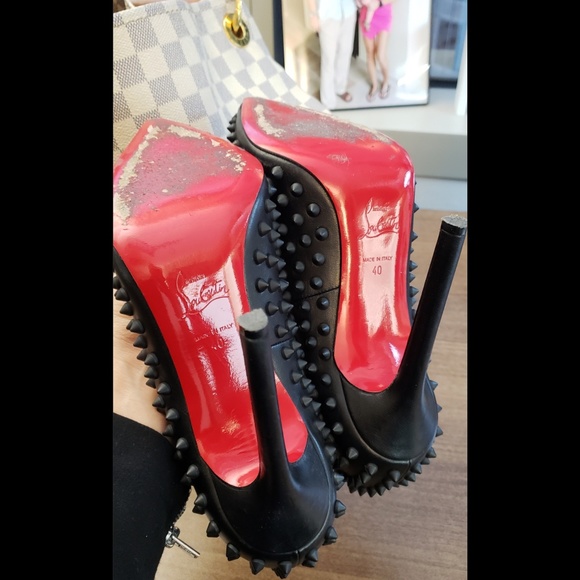 AUTHENTIC Christian Louboutin Pigelle Spikes 9/40 - Picture 5 of 8
